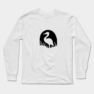 the bird in the grass Long Sleeve T-Shirt